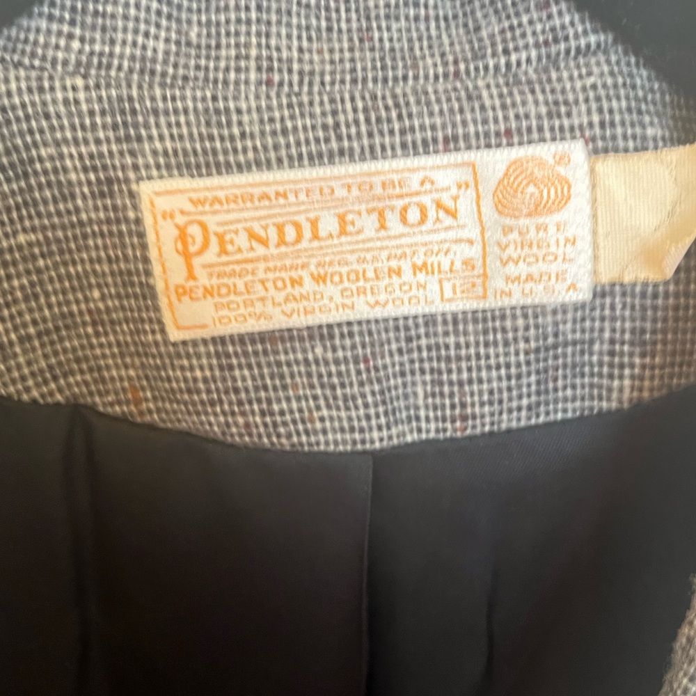 Pendleton Wool Blazer- Perfect Condition! - image 2
